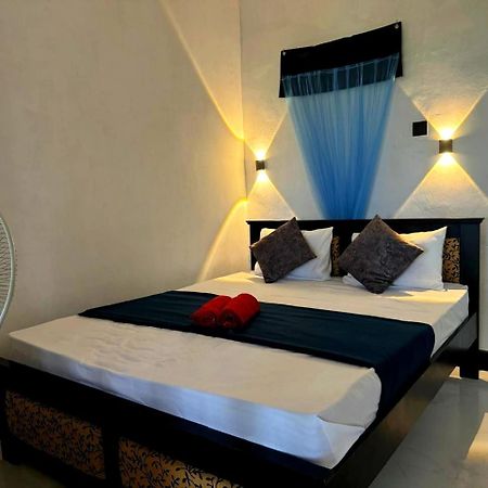 Fly Infinity - Home Stay Kandy Exterior foto