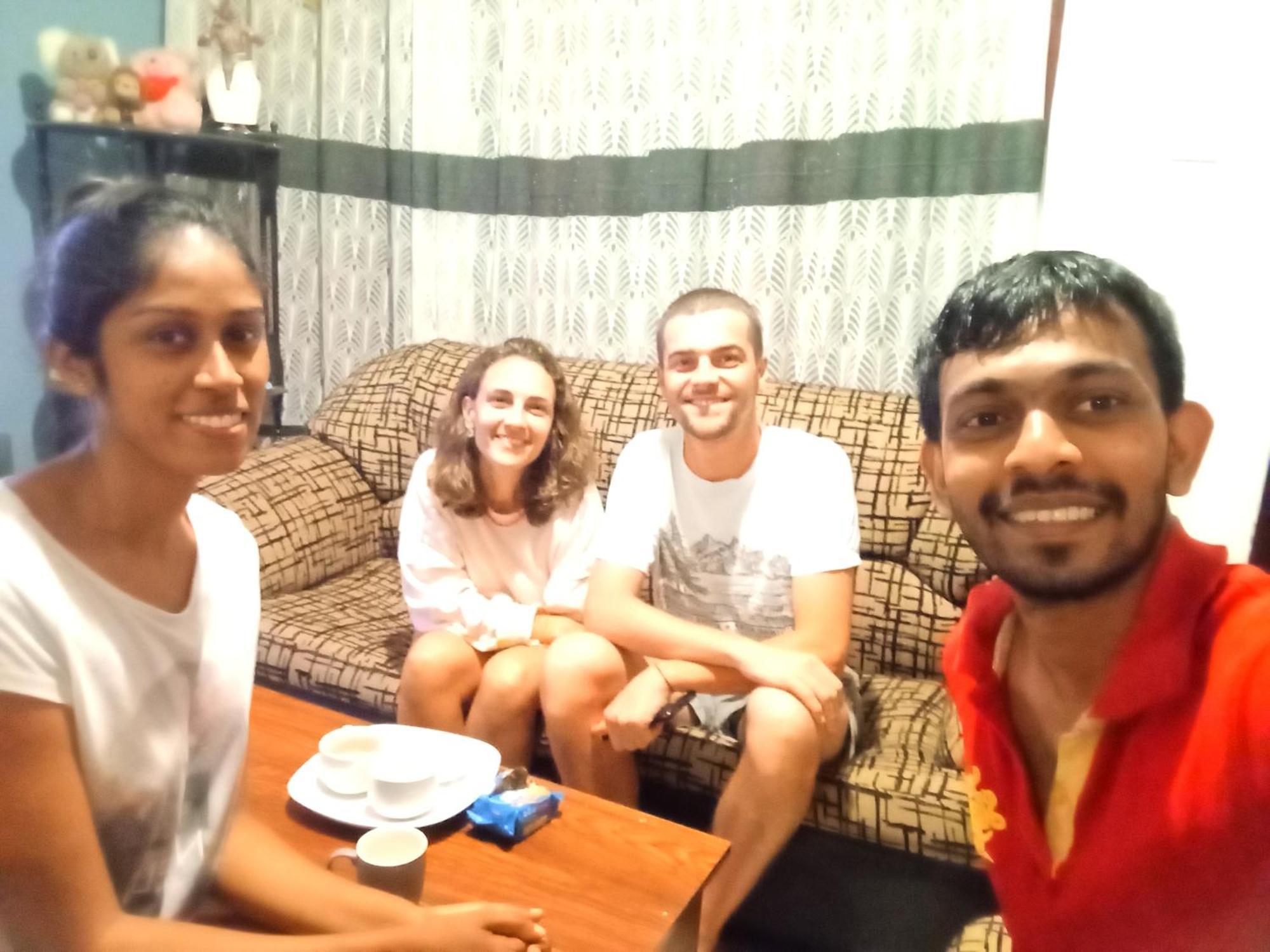 Fly Infinity - Home Stay Kandy Exterior foto